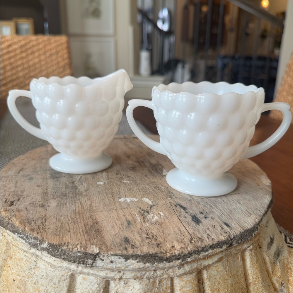 Vintage Anchor Hocking Open Creamer & Sugar
Bubble White Milk Glass